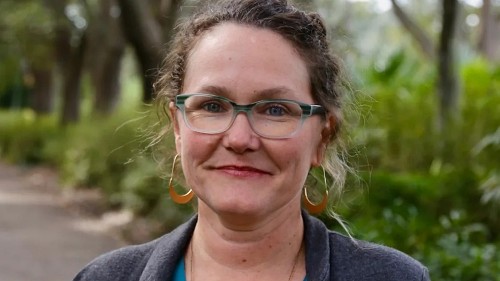 Demosthenes to helm conservation group; interim leaders named at ABFAS and NAWIC; more departures and arrivals