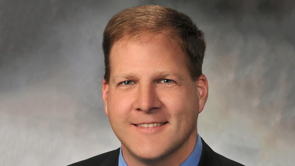 Sununu named next leader of aviation group; Busky to leave infectious diseases group; more departures and arrivals