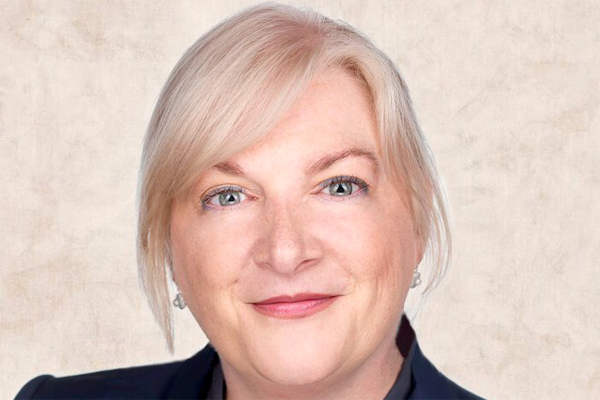 Women's group names new leader